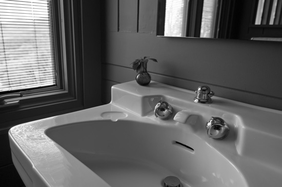 Sink inside Darnall