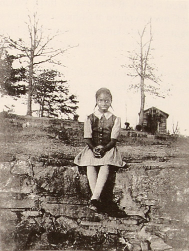 Photo of Eunice Waymon later called Nina Simone