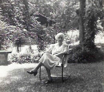 Photo of older Grace Clemons