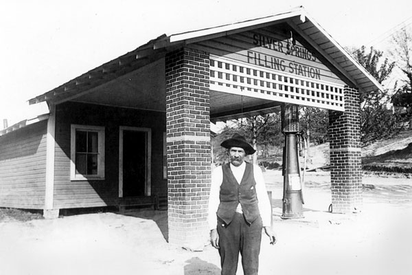Photo of Silver Springs original Esso gas station
