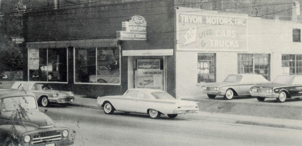 Tryon Motors Inc and cars in front